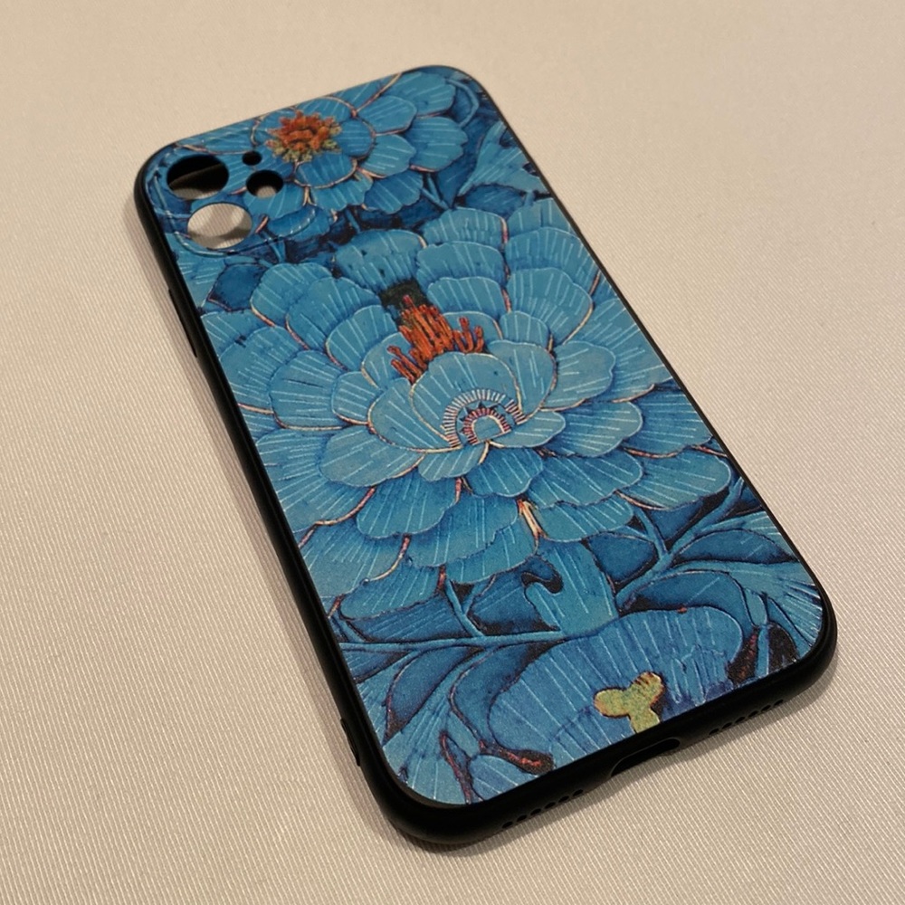 iPhone 11 Light Blue Lotus Flexible Case